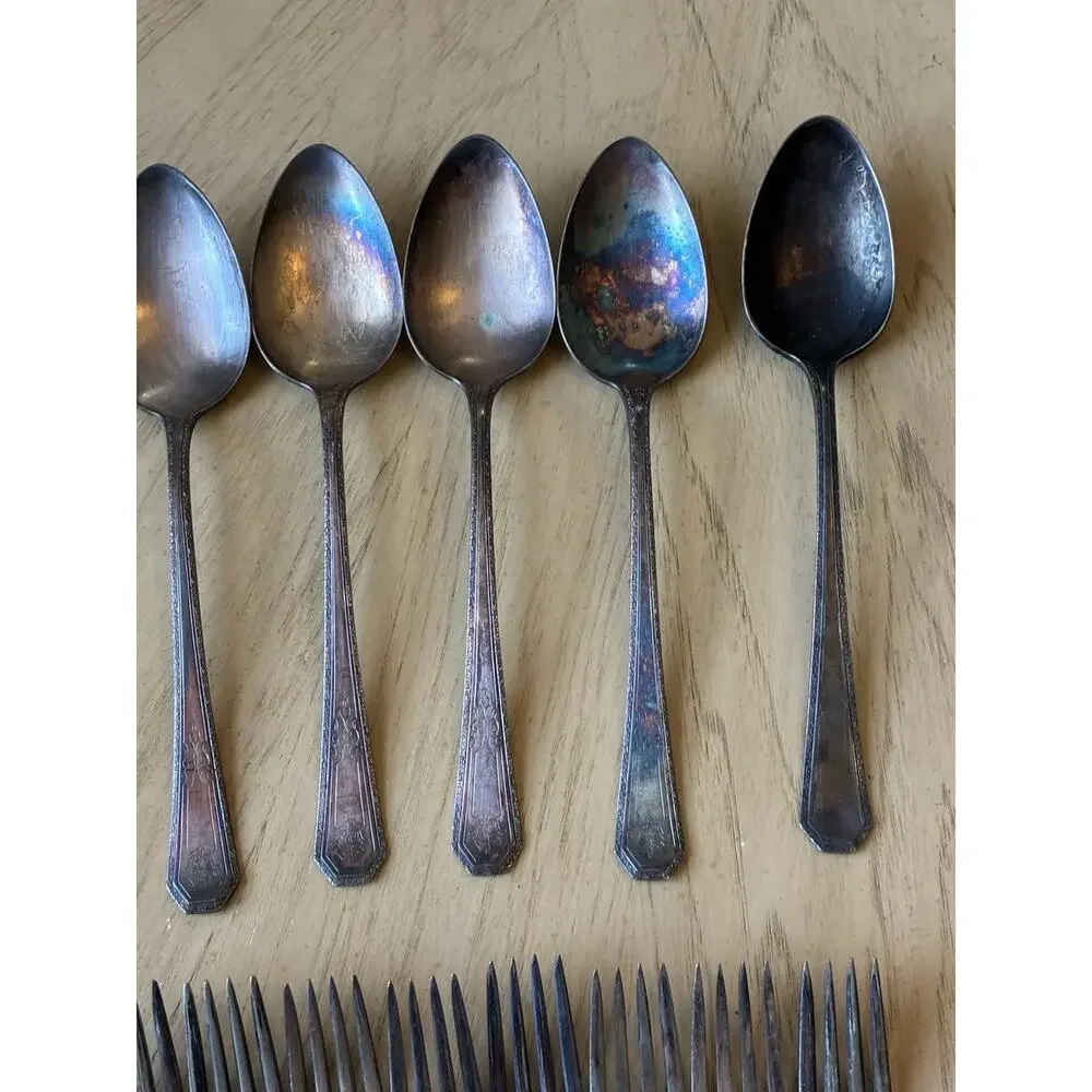 VTG Wm. Rogers Mfg. Co. AA Silverplate Flatware 25 Set Mayfair Pattern 1923 Pat